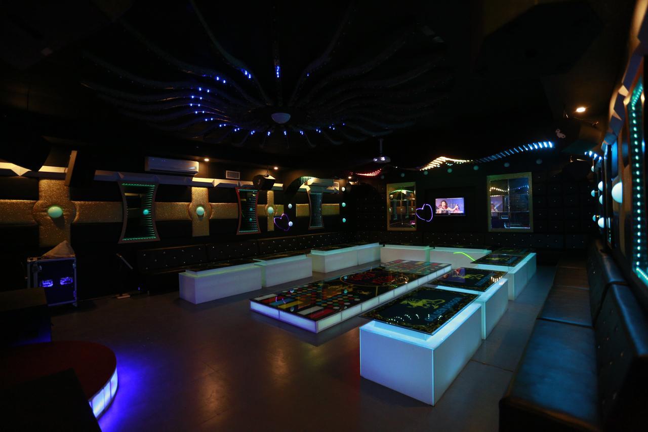 Aha Golden Dragon Hotel نينه بينه المظهر الخارجي الصورة